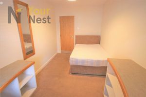 Photo 19- click for photo gallery